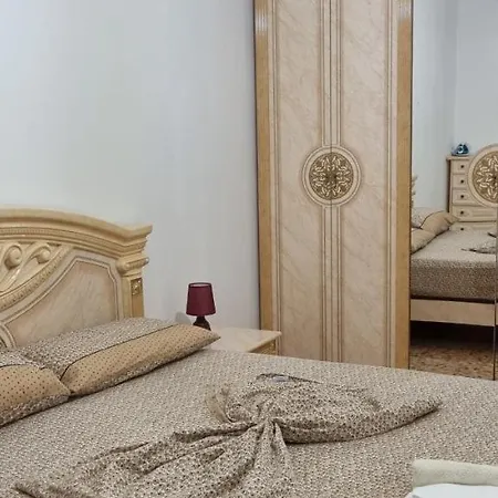 Apartman Alloggio Aest *