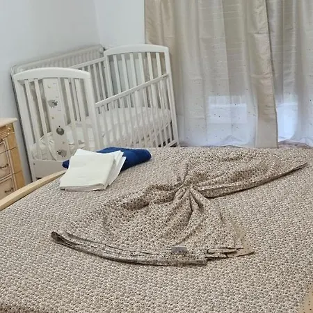 Alloggio Aest Apartman Caluso