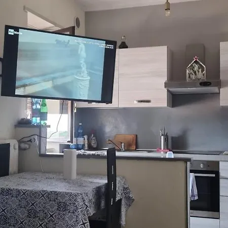 Apartman Alloggio Aest *